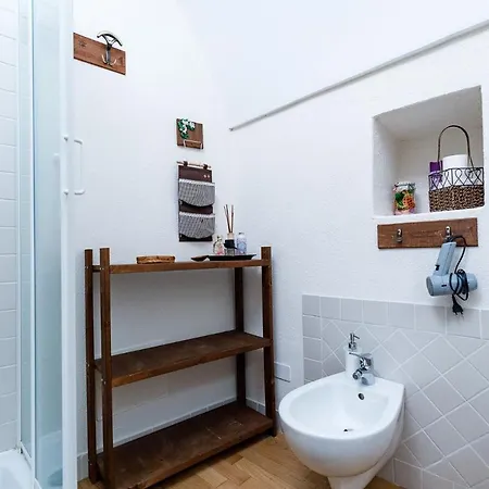 Arvé Castelbianco - E Couette-café 3*