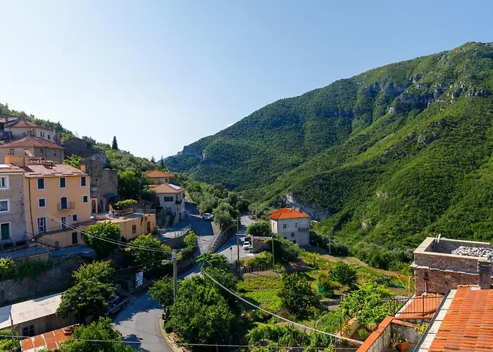 Arve Castelbianco - E