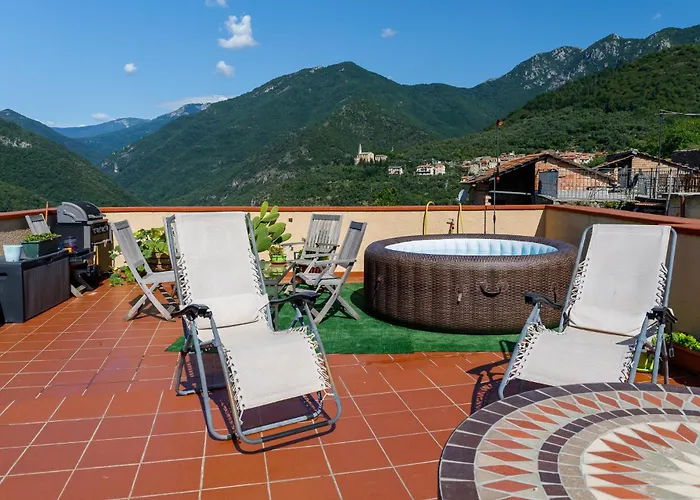 Arve Castelbianco - E Bed & Breakfast 3*