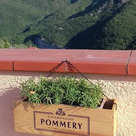 Arvé Castelbianco - E Colletta