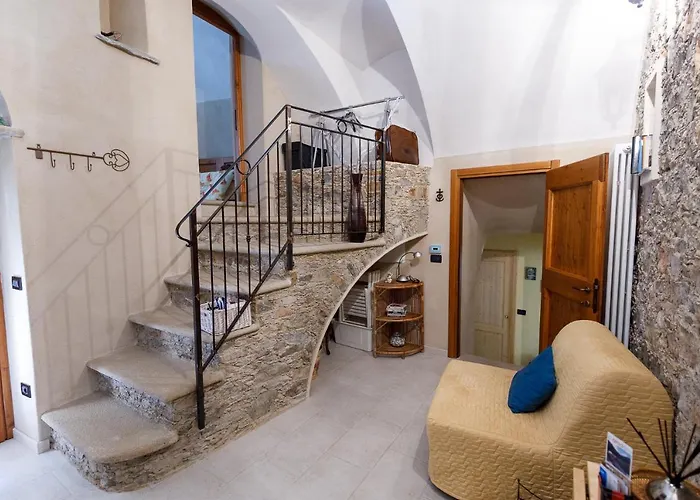 Arvé Castelbianco - E