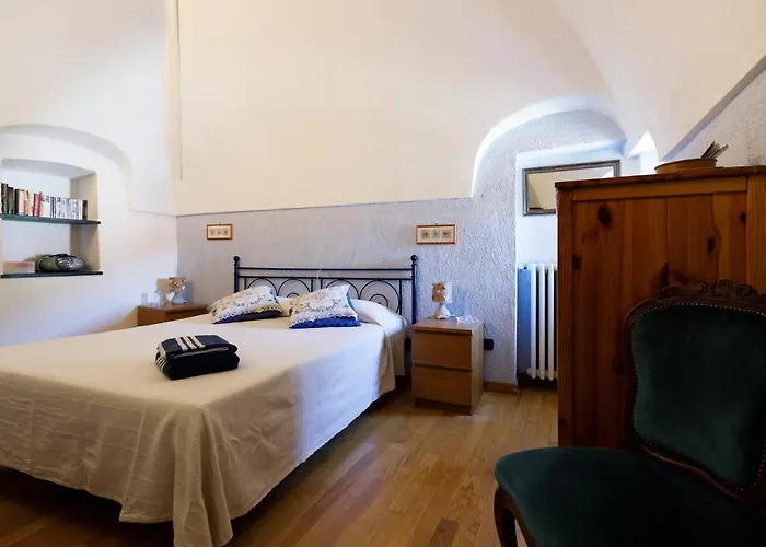 Arvé Castelbianco - E 3*