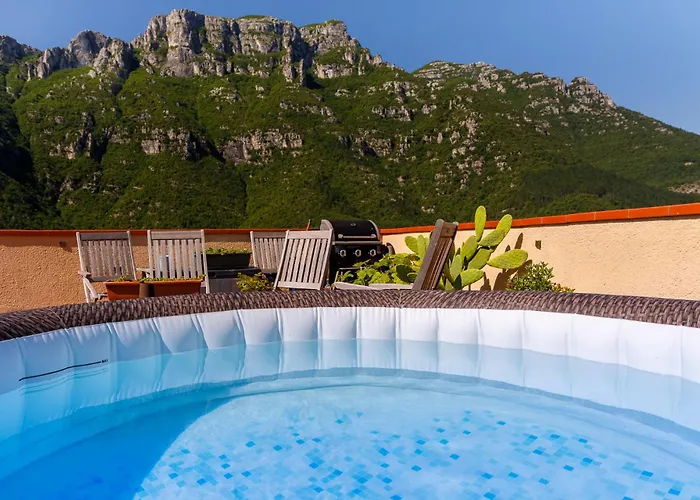 Arvé Castelbianco - E Bed and breakfast